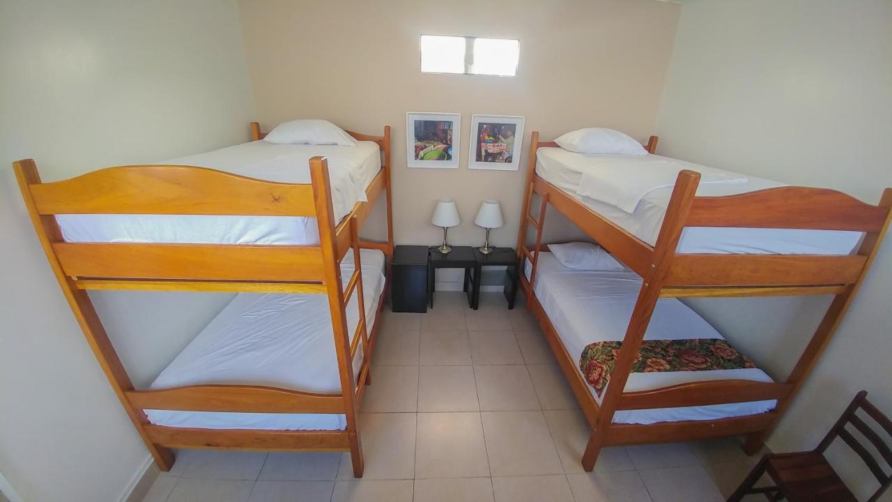 Hostal "Centrika" Tarapoto Eksteriør billede