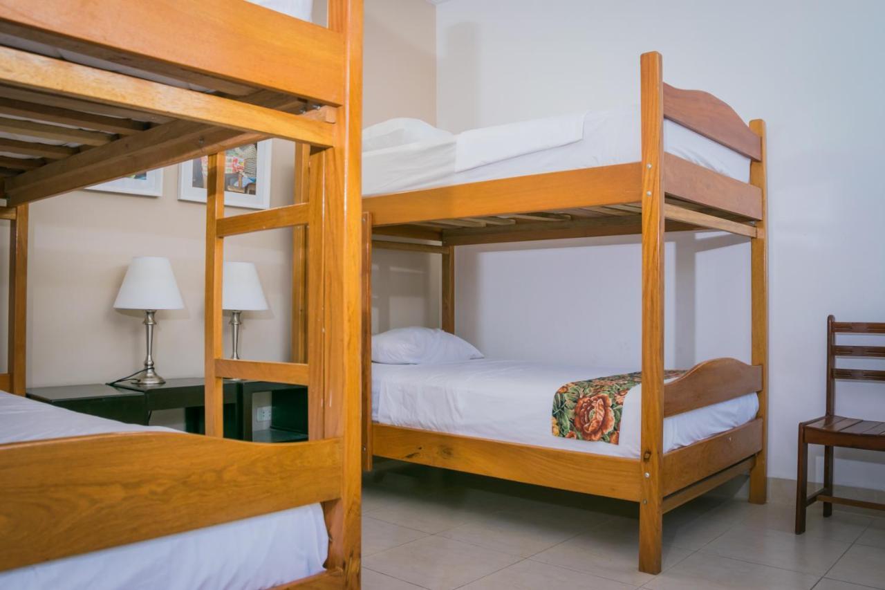 Hostal "Centrika" Tarapoto Eksteriør billede