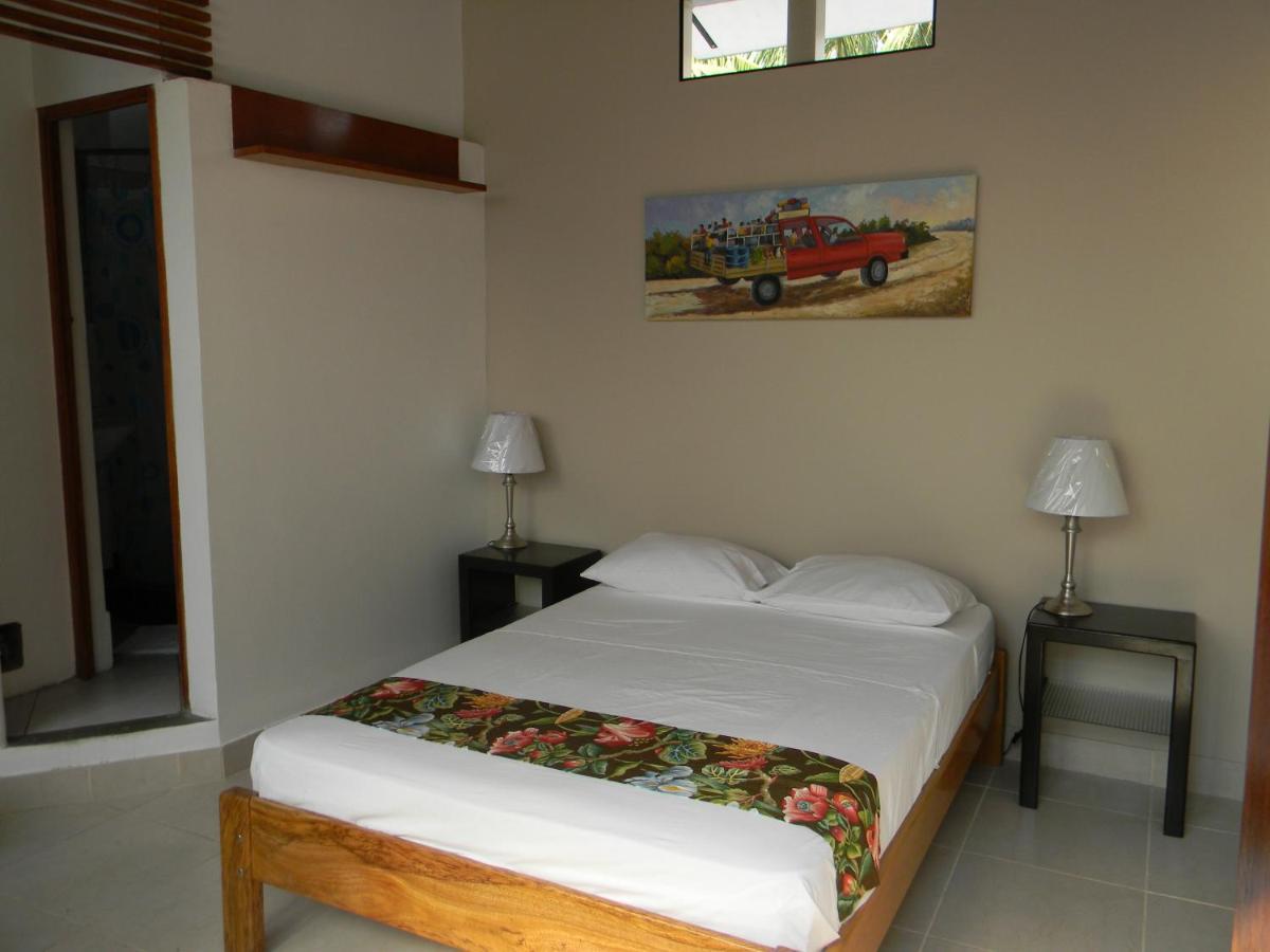 Hostal "Centrika" Tarapoto Eksteriør billede