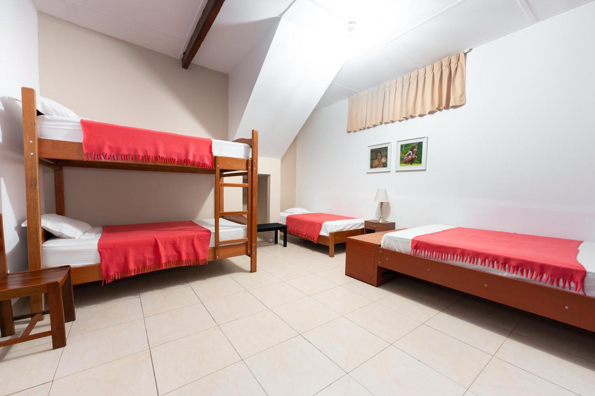 Hostal "Centrika" Tarapoto Eksteriør billede